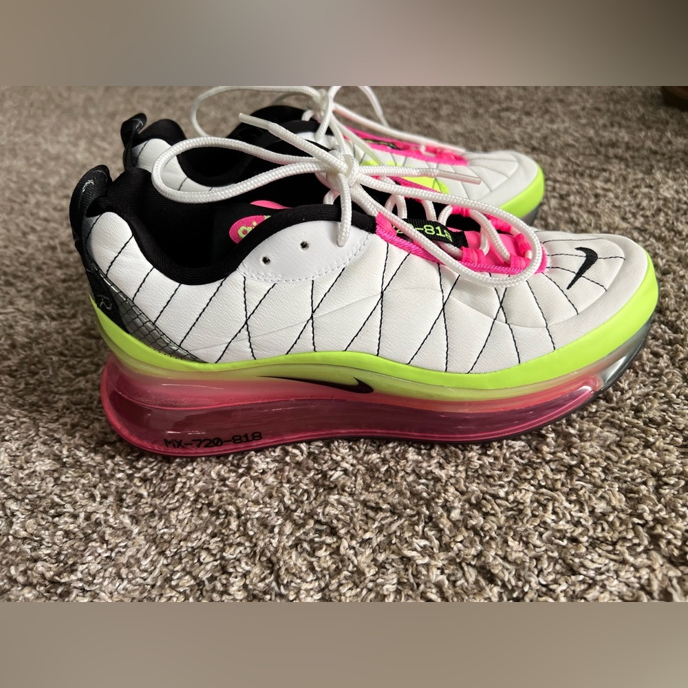 Women air max size 8
